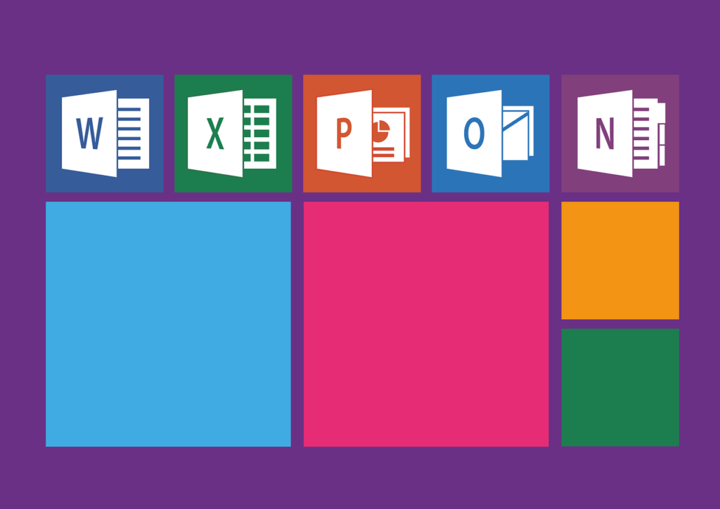 Microsoft przygląda się GPT od OpenAI dla Worda, Outlooka i PowerPointa